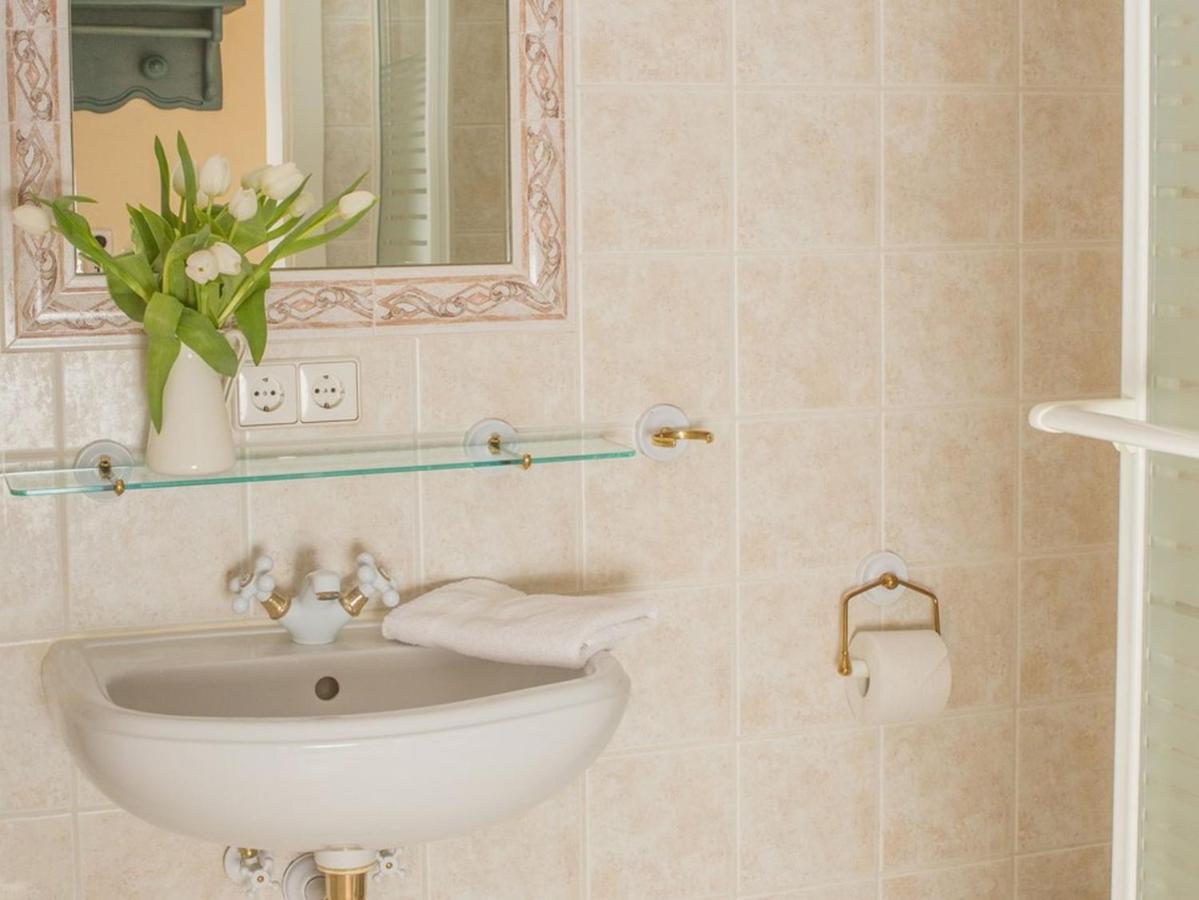 Schloesschen Im Weinberg Apartment Меерсбург Екстериор снимка
