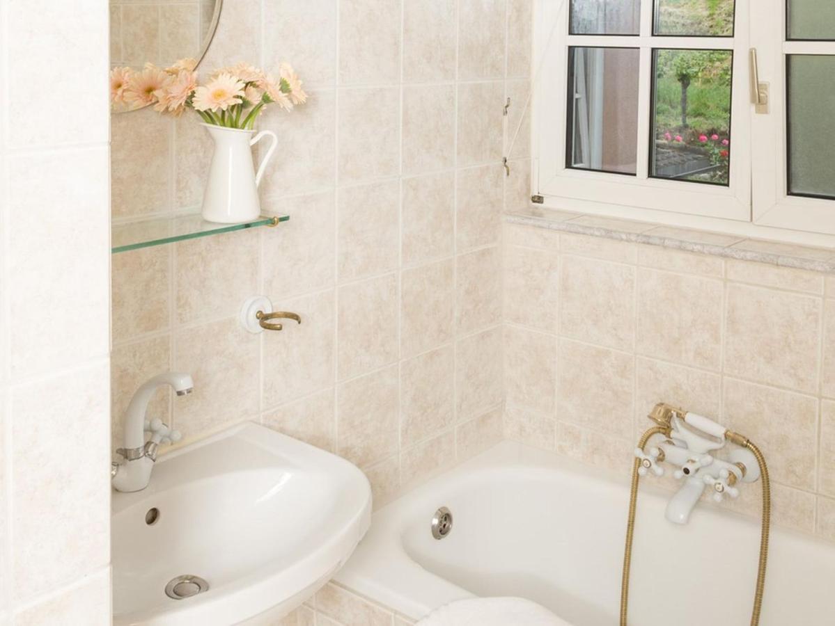 Schloesschen Im Weinberg Apartment Меерсбург Екстериор снимка