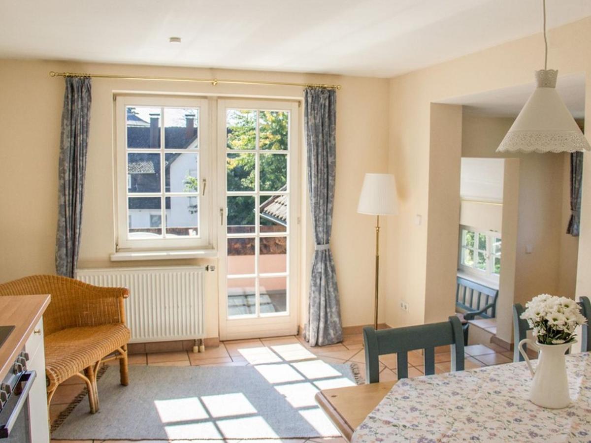 Schloesschen Im Weinberg Apartment Меерсбург Екстериор снимка